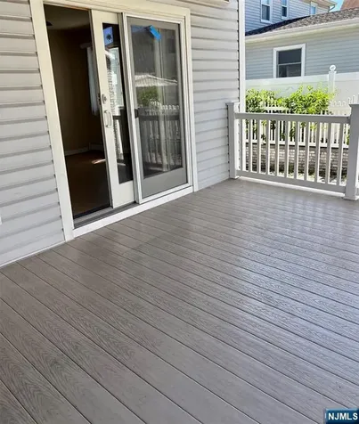 25 Dell Glen Avenue Lodi NJ 07644