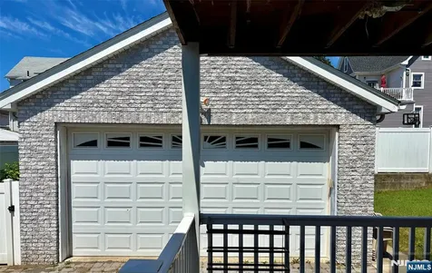 25 Dell Glen Avenue Lodi NJ 07644