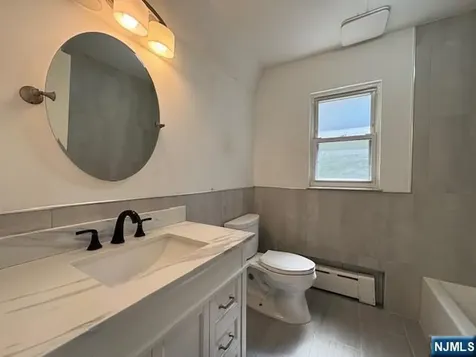 166 Morningside Lane Palisades Park NJ 07650