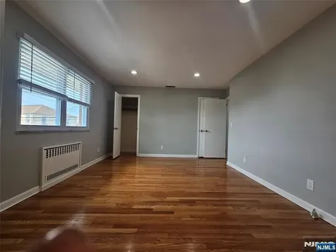 166 Morningside Lane Palisades Park NJ 07650