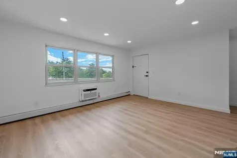 313 Grantwood Boulevard Palisades Park NJ 07650