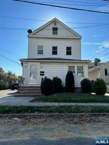 52 14th Avenue Elmwood Park NJ 07407