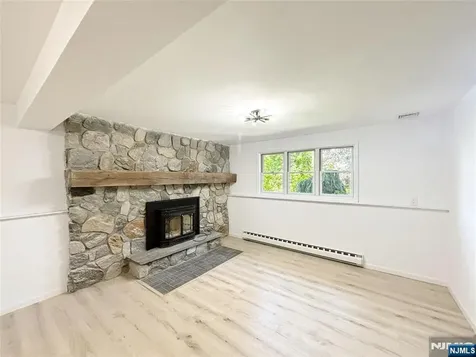 76 Statesville Quarry Road Lafayette NJ 07848