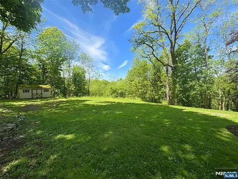 76 Statesville Quarry Road Lafayette NJ 07848