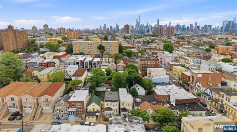 6112 Washington Street West New York NJ 07093