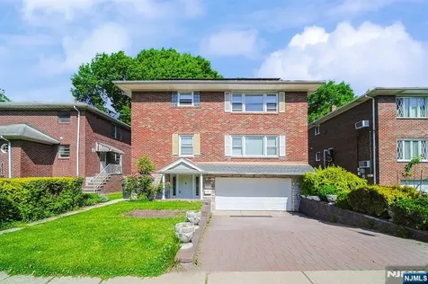 1227 Inwood Terrace Fort Lee NJ 07024