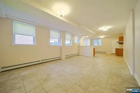1227 Inwood Terrace Fort Lee NJ 07024