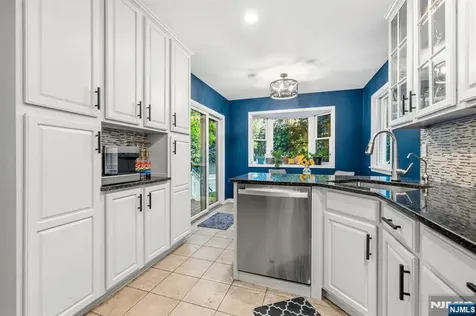 108 Rock Road Glen Rock NJ 07452