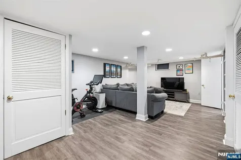 108 Rock Road Glen Rock NJ 07452