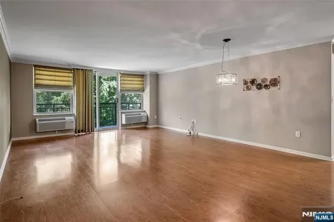 300 Main Little Falls NJ 07424