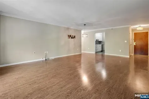 300 Main Little Falls NJ 07424