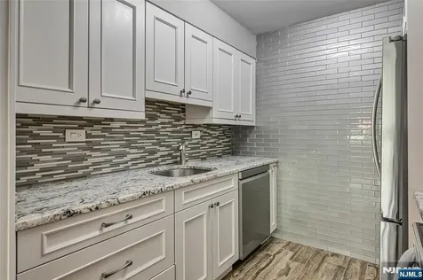 300 Main Little Falls NJ 07424