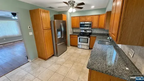 70 Hahn Avenue Rochelle Park NJ 07662