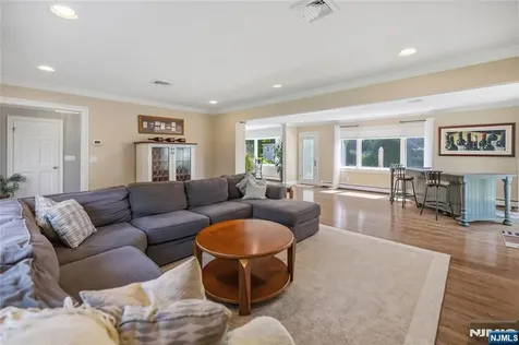 40 Mountainview Terrace Hillsdale NJ 07642