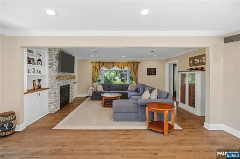 40 Mountainview Terrace Hillsdale NJ 07642