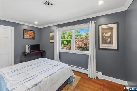 40 Mountainview Terrace Hillsdale NJ 07642
