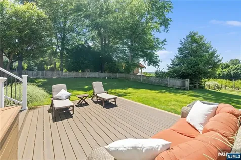 40 Mountainview Terrace Hillsdale NJ 07642