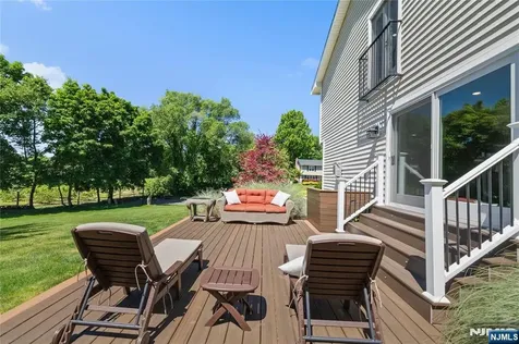 40 Mountainview Terrace Hillsdale NJ 07642