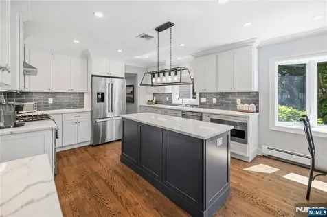 40 Mountainview Terrace Hillsdale NJ 07642