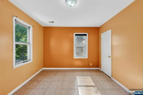 89 Watsessing Avenue Bloomfield NJ 07003