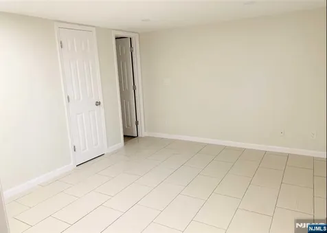 424 Eton Court Ridgewood NJ 07450