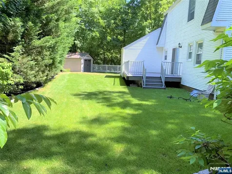 424 Eton Court Ridgewood NJ 07450