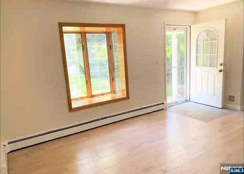 424 Eton Court Ridgewood NJ 07450
