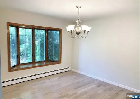 424 Eton Court Ridgewood NJ 07450