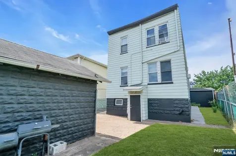 206 Highland Avenue Kearny NJ 07032