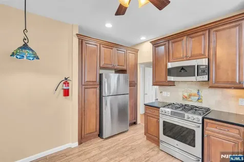 206 Highland Avenue Kearny NJ 07032