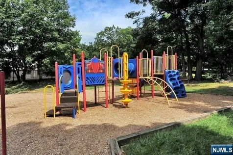 2 Horizon Fort Lee NJ 07024