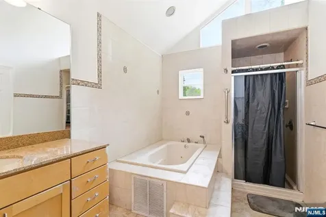 26 Cornell Street West Orange NJ 07052