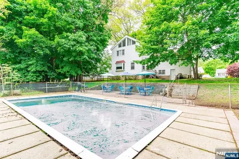 26 Cornell Street West Orange NJ 07052