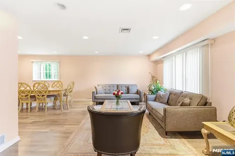 26 Cornell Street West Orange NJ 07052