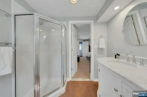 65 E Gramercy Place Glen Rock NJ 07452