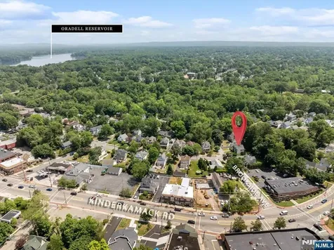 583 Brookside Avenue Oradell NJ 07649