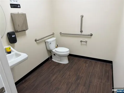 184 Godwin Midland Park NJ 07432