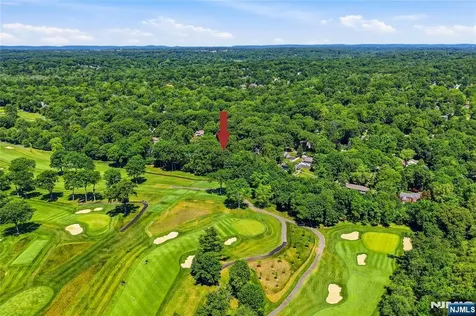 558 Green Lane River Vale NJ 07675
