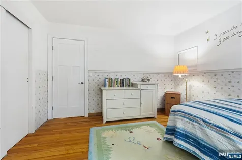 558 Green Lane River Vale NJ 07675