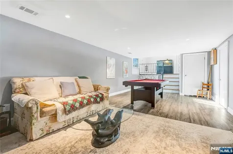558 Green Lane River Vale NJ 07675