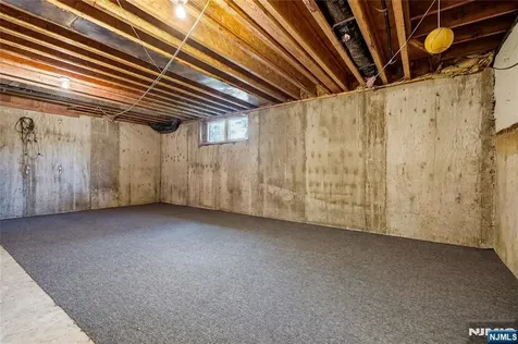 558 Green Lane River Vale NJ 07675