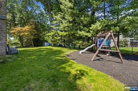 558 Green Lane River Vale NJ 07675