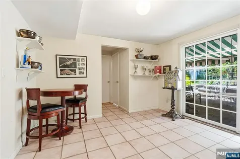 558 Green Lane River Vale NJ 07675