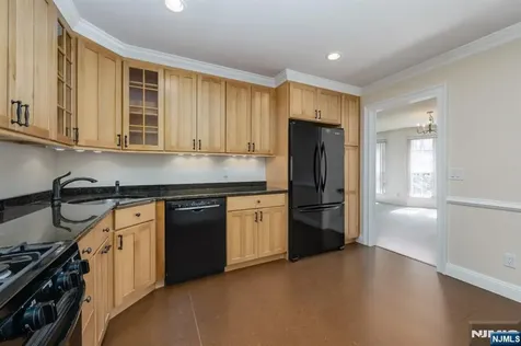 511 Quince Court Mahwah NJ 07430