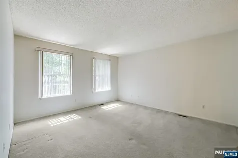 511 Quince Court Mahwah NJ 07430