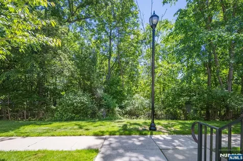 511 Quince Court Mahwah NJ 07430