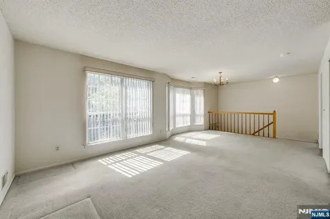 511 Quince Court Mahwah NJ 07430
