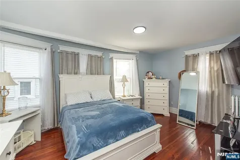 191 Smith Street Newark NJ 07106