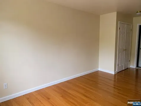 112 Hawthorne Avenue Park Ridge NJ 07656