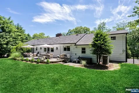 611 Wishing Well Road Wyckoff NJ 07481